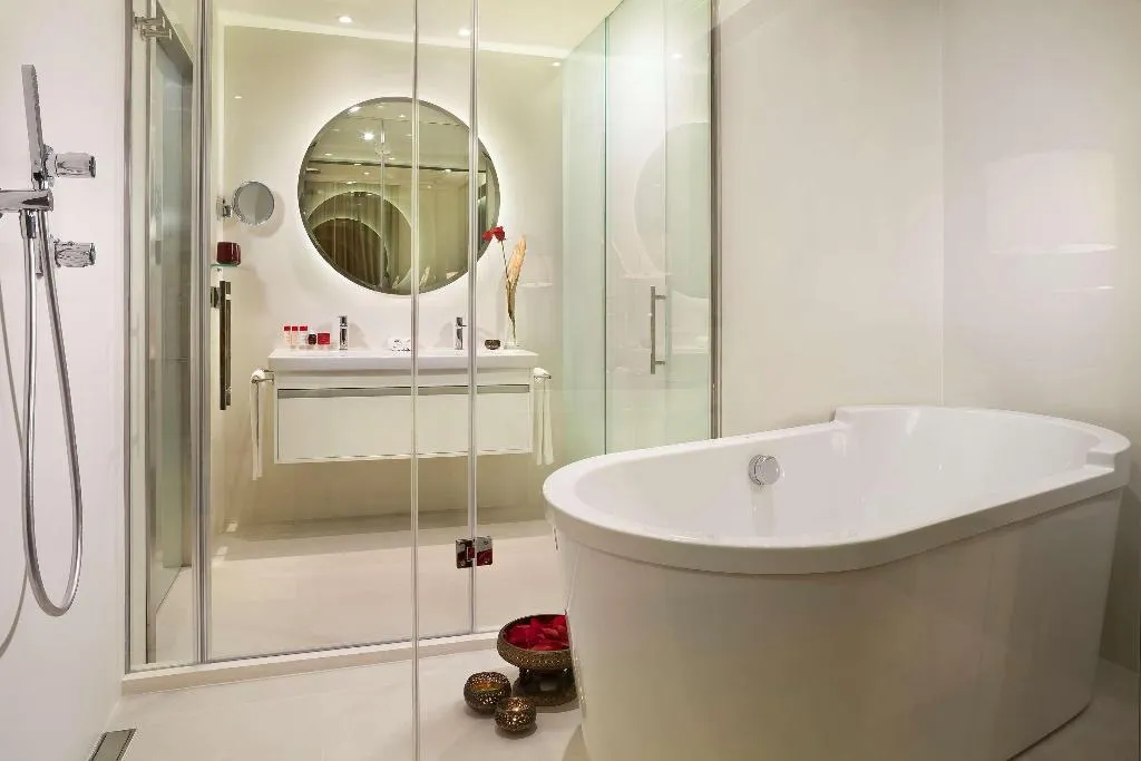 Room, Palacio de los Duques Gran Meliá, Madrid