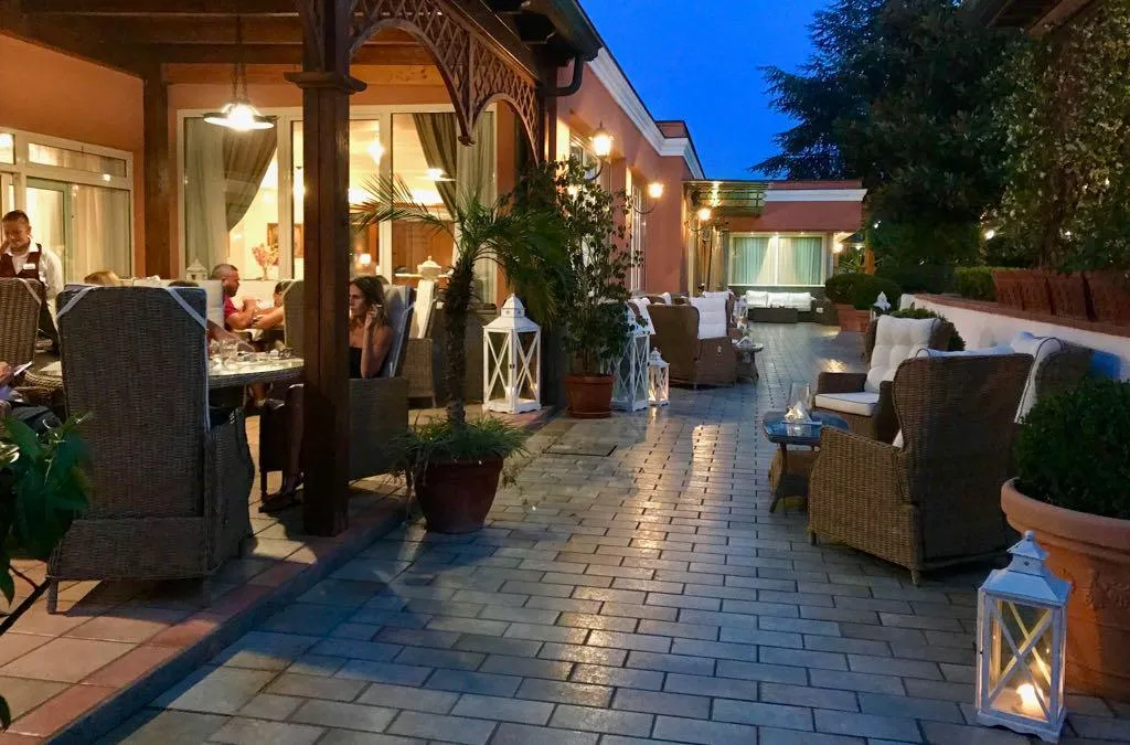 Restaurant, Montespina Park Hotel, Naples