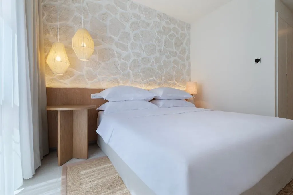 DOUBLE STANDARD Room, Heritage Hotel Kastelet, Split