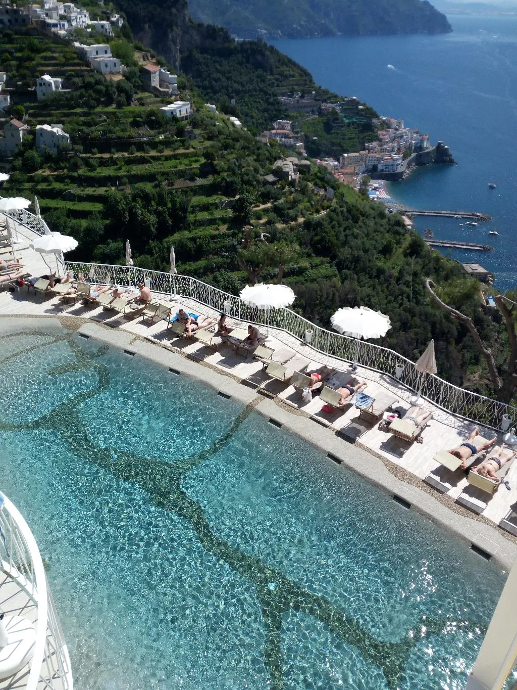 Pool, Grand Hotel Excelsior, Naples