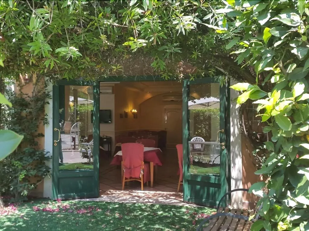 Restaurant, Hotel Mediterraneo, Naples