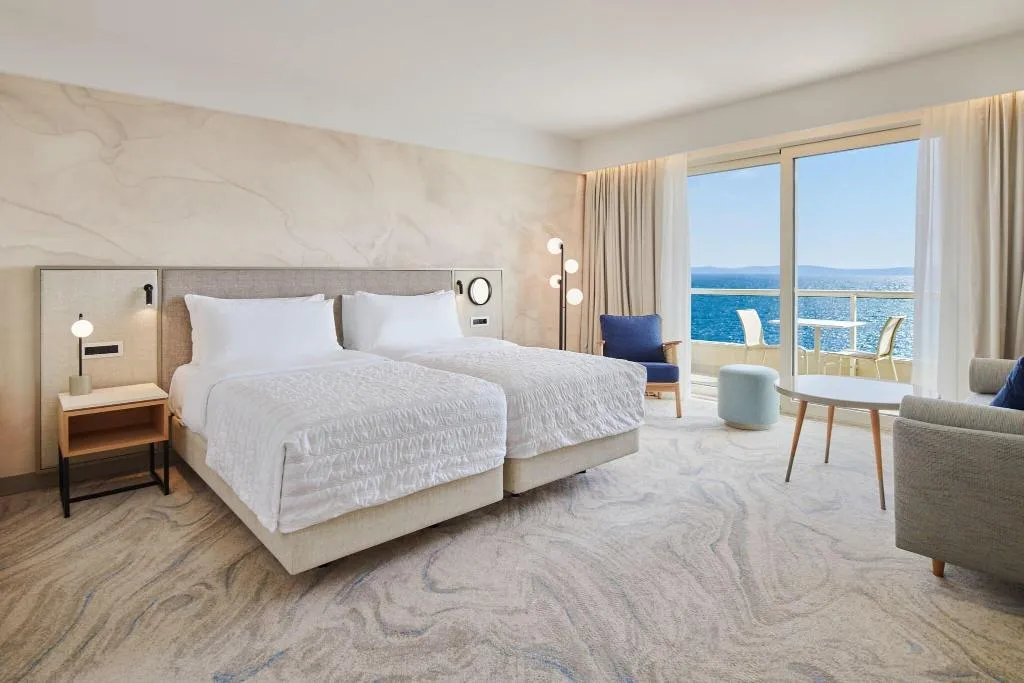 TWIN SEA VIEW WITH BALCONY Room, Le Meridien Lav Split, Split
