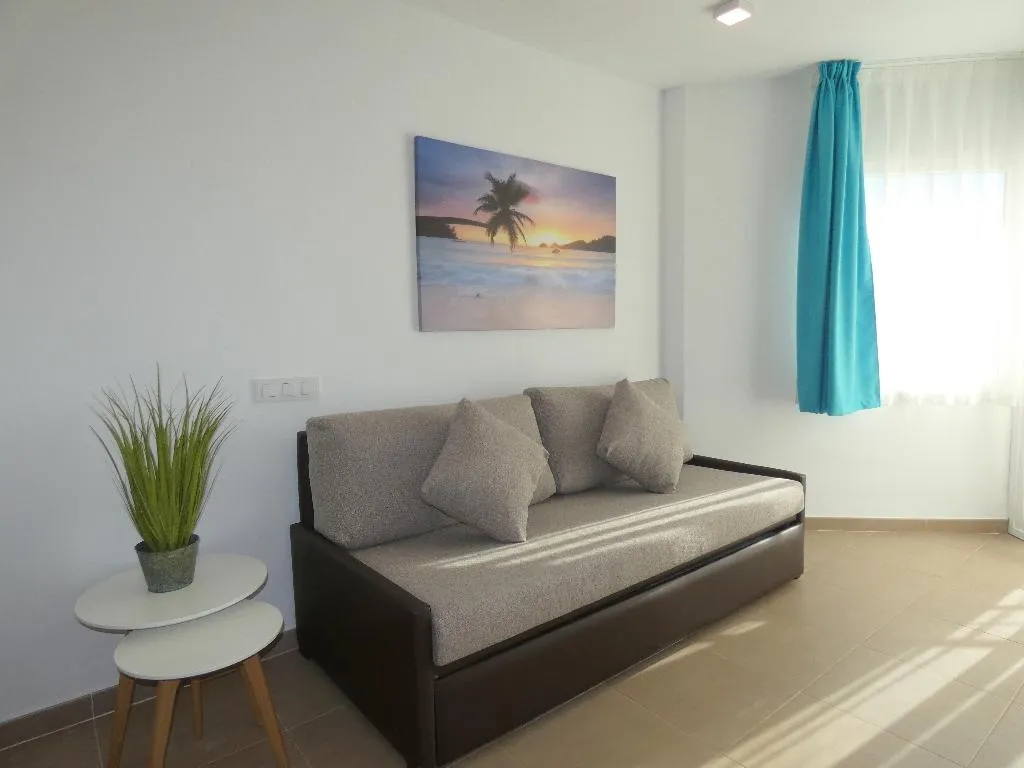 APARTMENT CAPACITY 6 TWO BEDROOMS Room, Murillo Apartamentos, Costa Dorada
