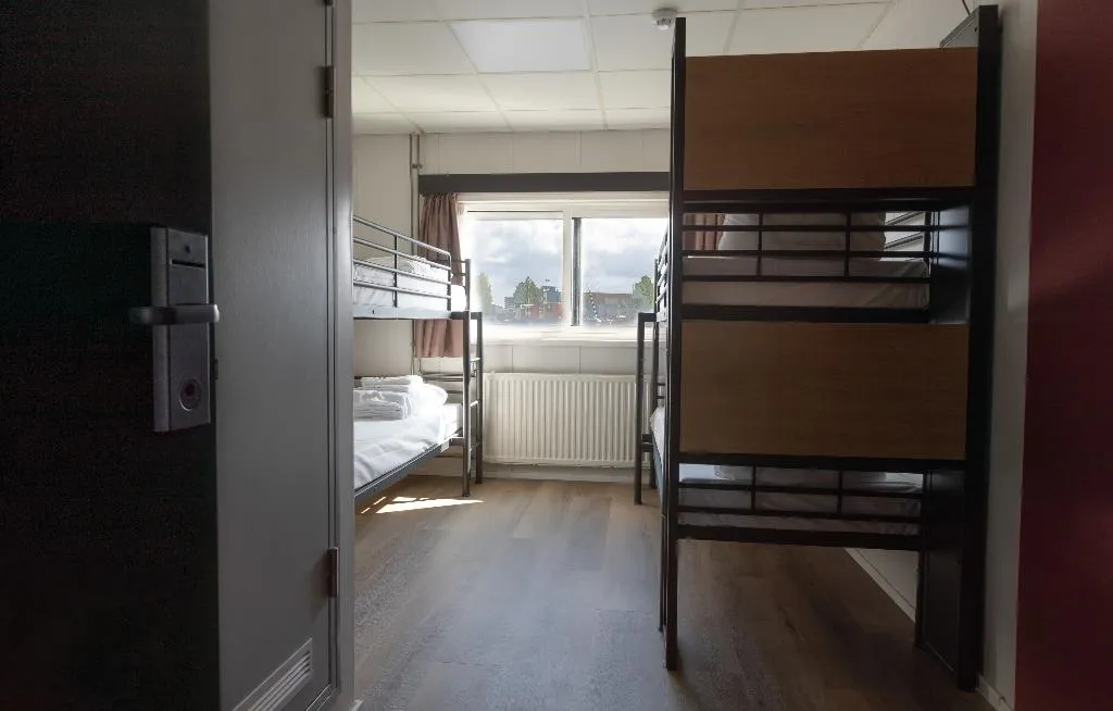 QUADRUPLE STANDARD Room, Botel, Amsterdam
