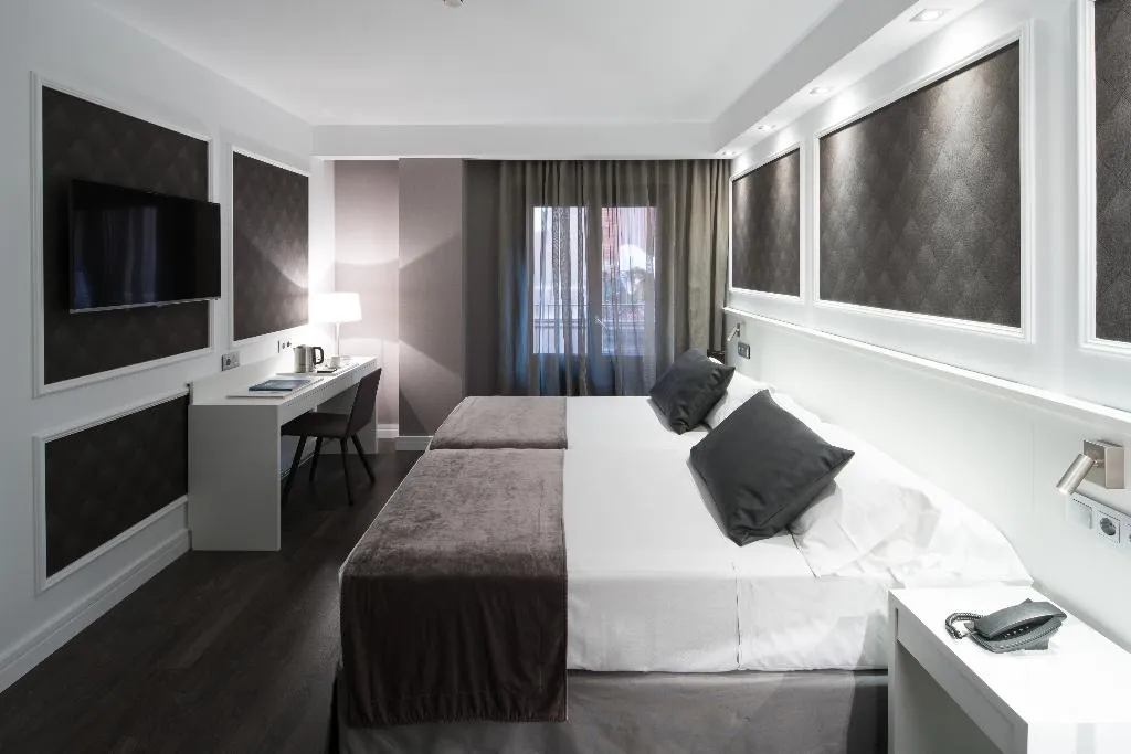 Double or Twin STANDARD Room, Catalonia Magdalenes, Barcelona