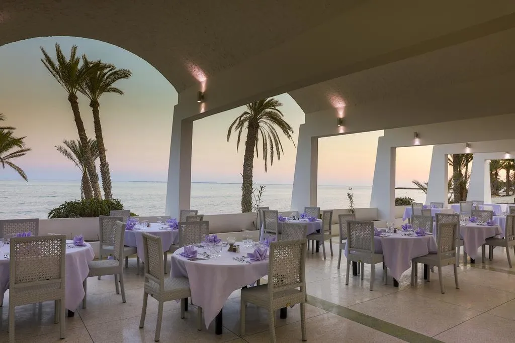Restaurant, Hari Club beach resort, Tunisia