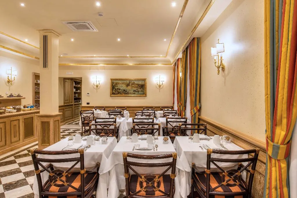 Restaurant, River Palace Hotel, Rome
