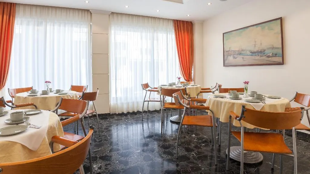 Restaurant, Lilia Hotel, Athens