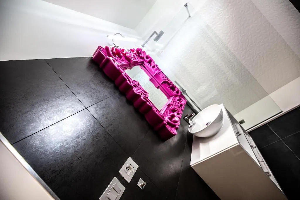 Room, La Compagnia Del Viaggiatore, Rome