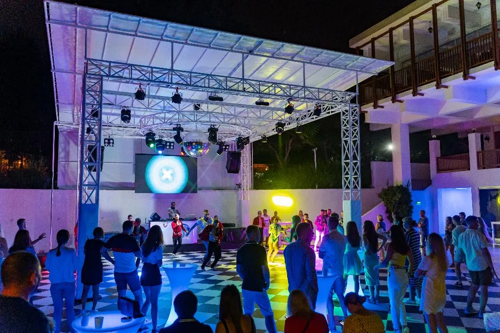 Sports and Entertainment, AQI Hydros Club, Antalya