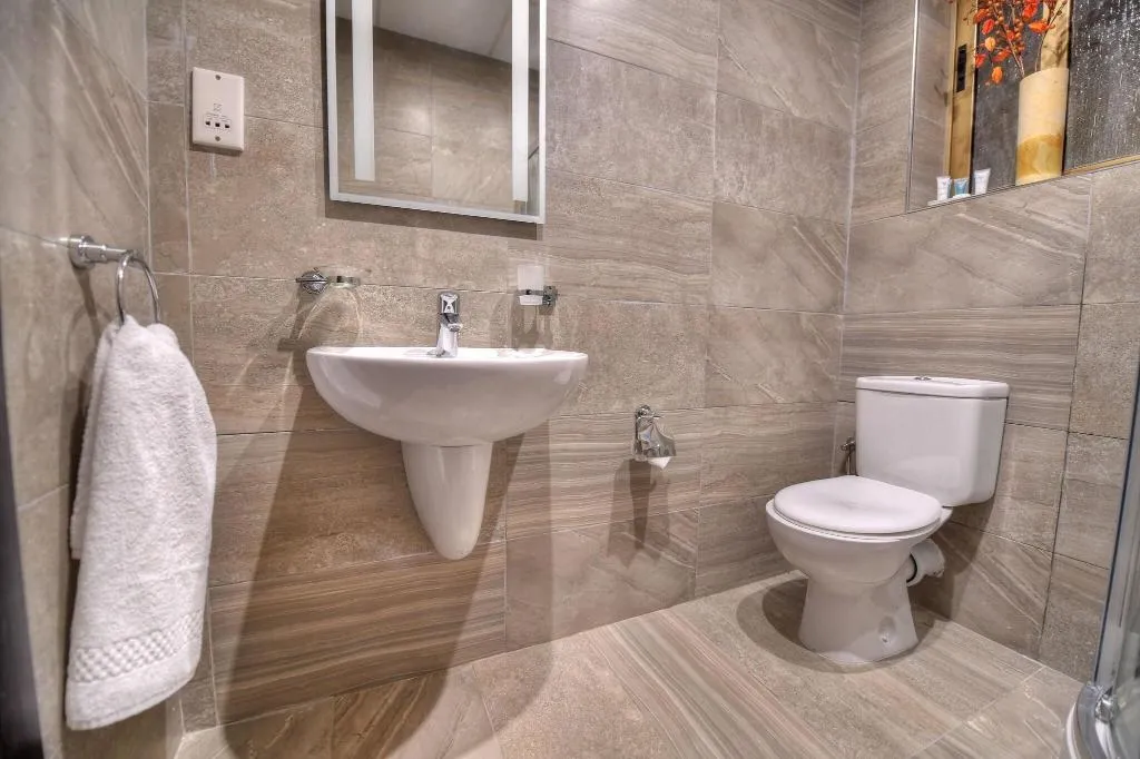 SUITE STANDARD Room, St. Julian's Bay Hotel, Malta
