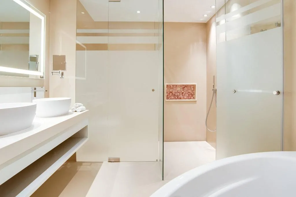Room, Pine Cliffs Resort, Algarve