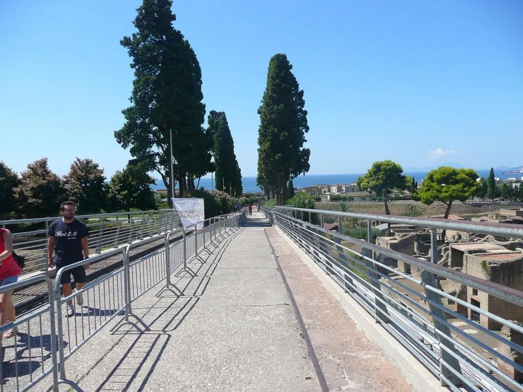 General view, I Papiri, Naples