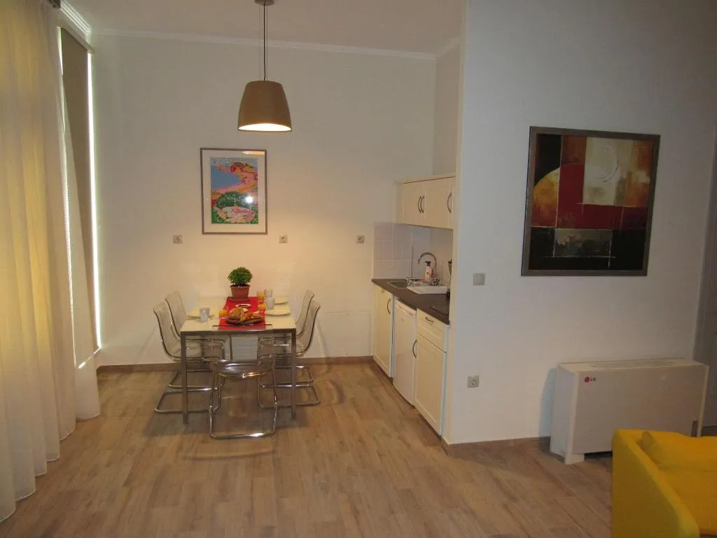 Room, Kerameion, Athens