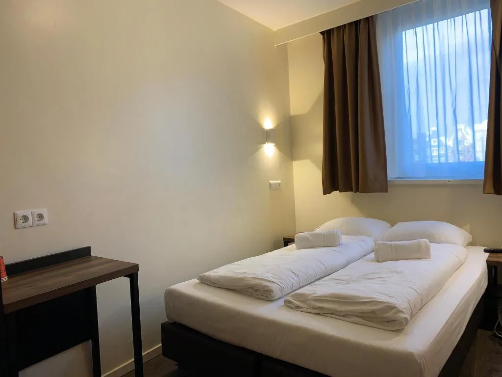 General view, Budget Dam Hotel, Amsterdam