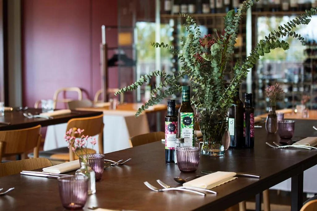 Restaurant, Qgat Suites & Events, Barcelona