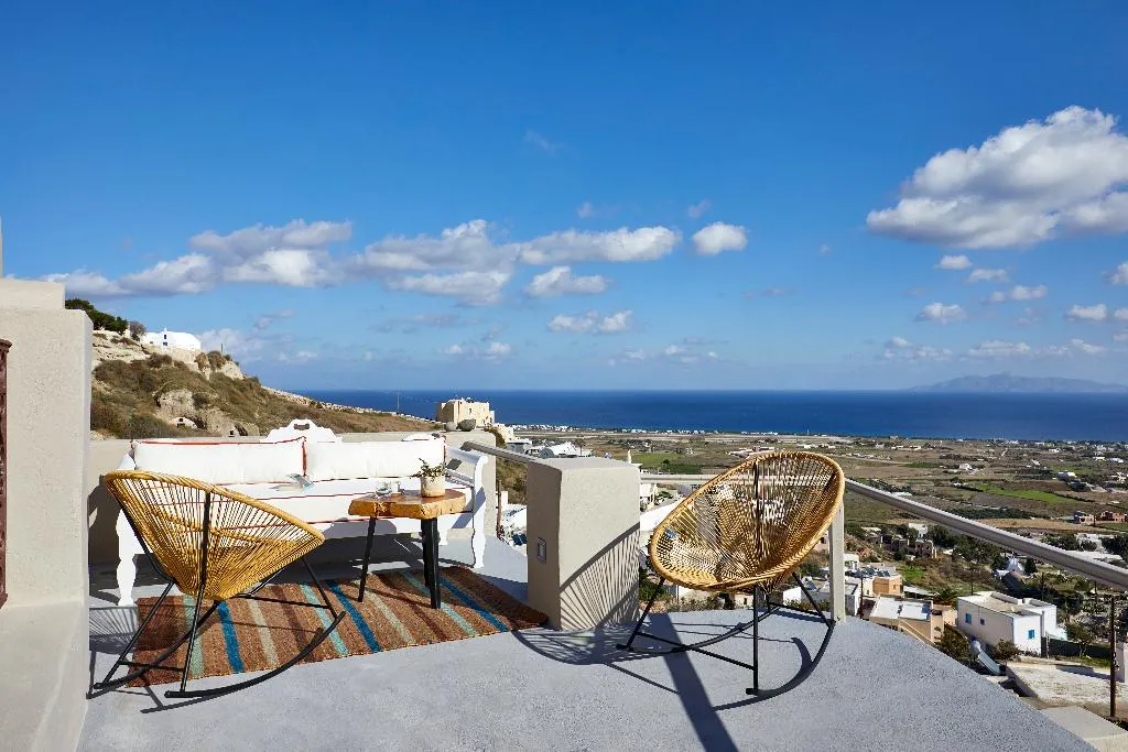 General view, Nano Suites, Santorini