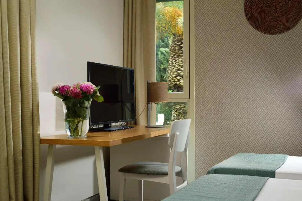 DOUBLE SINGLE USE STANDARD Room, UNA HOTELS Naxos Beach Sicilia, Catania