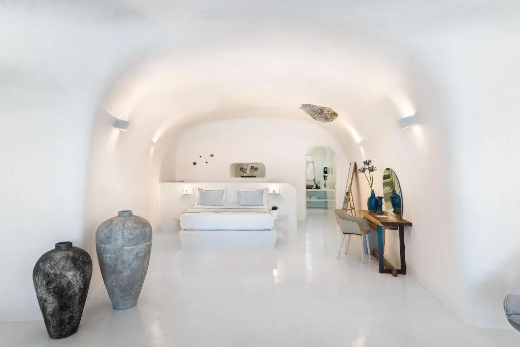 Room, Maregio Suites, Santorini