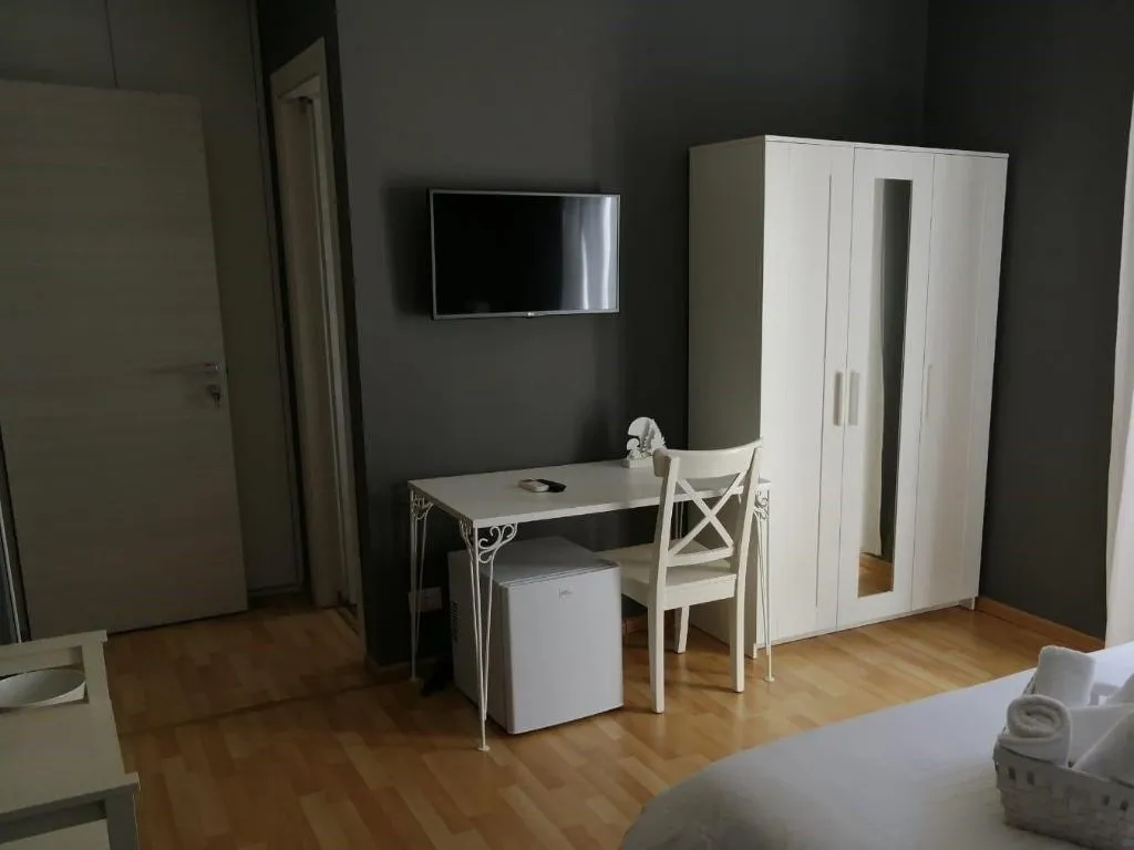 Room, B&B Madonna della Via, Catania
