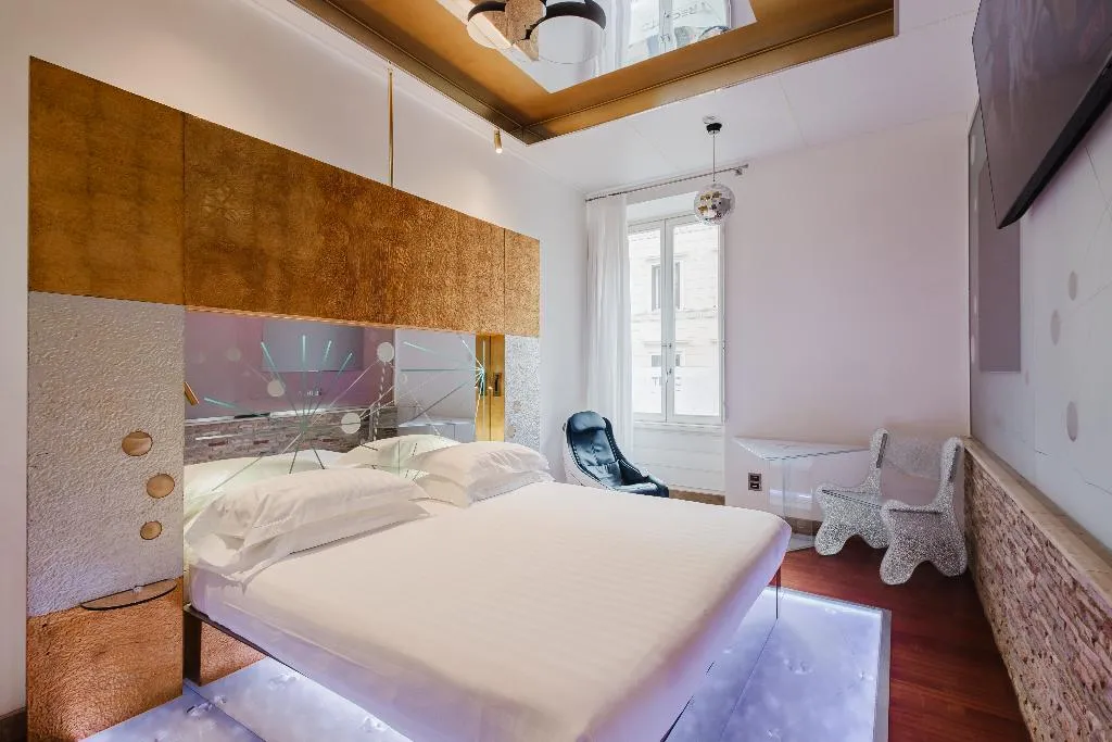 JUNIOR SUITE STANDARD Room, Hotel Trecento, Rome