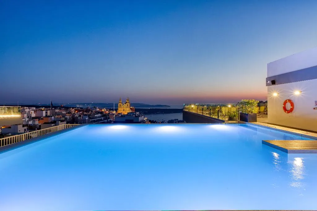 Pool, Solana Hotel & Spa, Malta