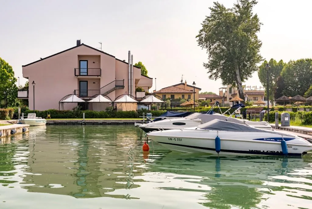 General view, Yachting Hotel Mistral, Milan