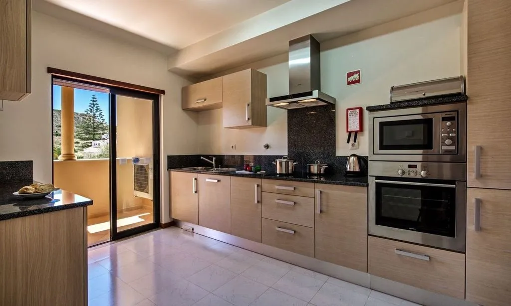 APARTMENT TWO BEDROOMS Room, Baia da Luz, Algarve