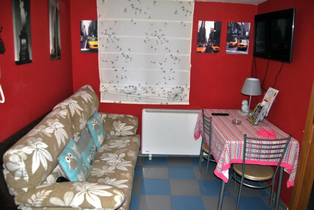 Room, Apartahotel Collarubio, Madrid