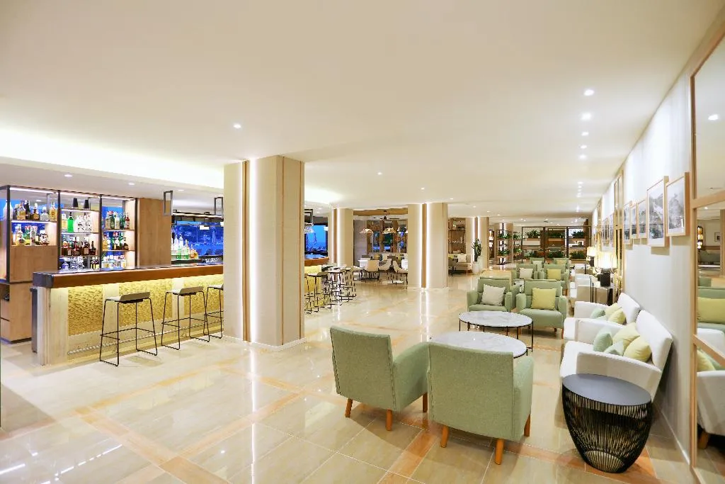Bar, Iberostar Selection Jardin del Sol Suites - Adults, Majorca