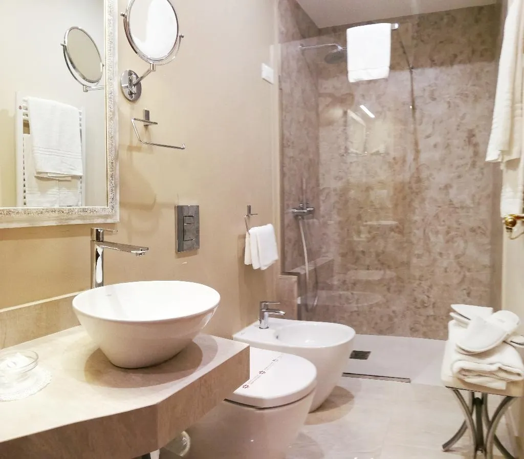 Double or Twin DELUXE Room, Massimo Plaza, Palermo
