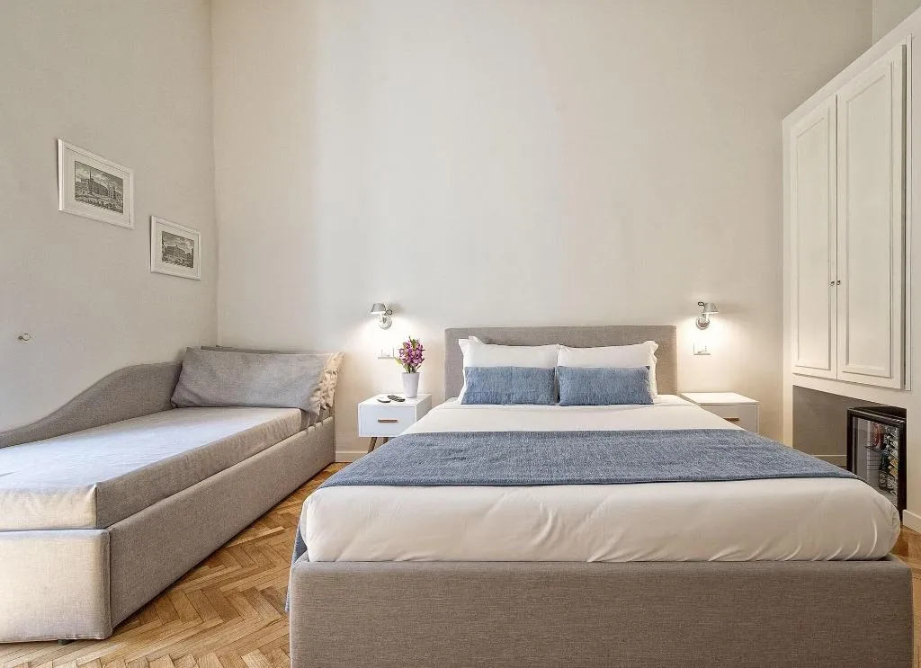 Room, Little Queen Relais, Rome