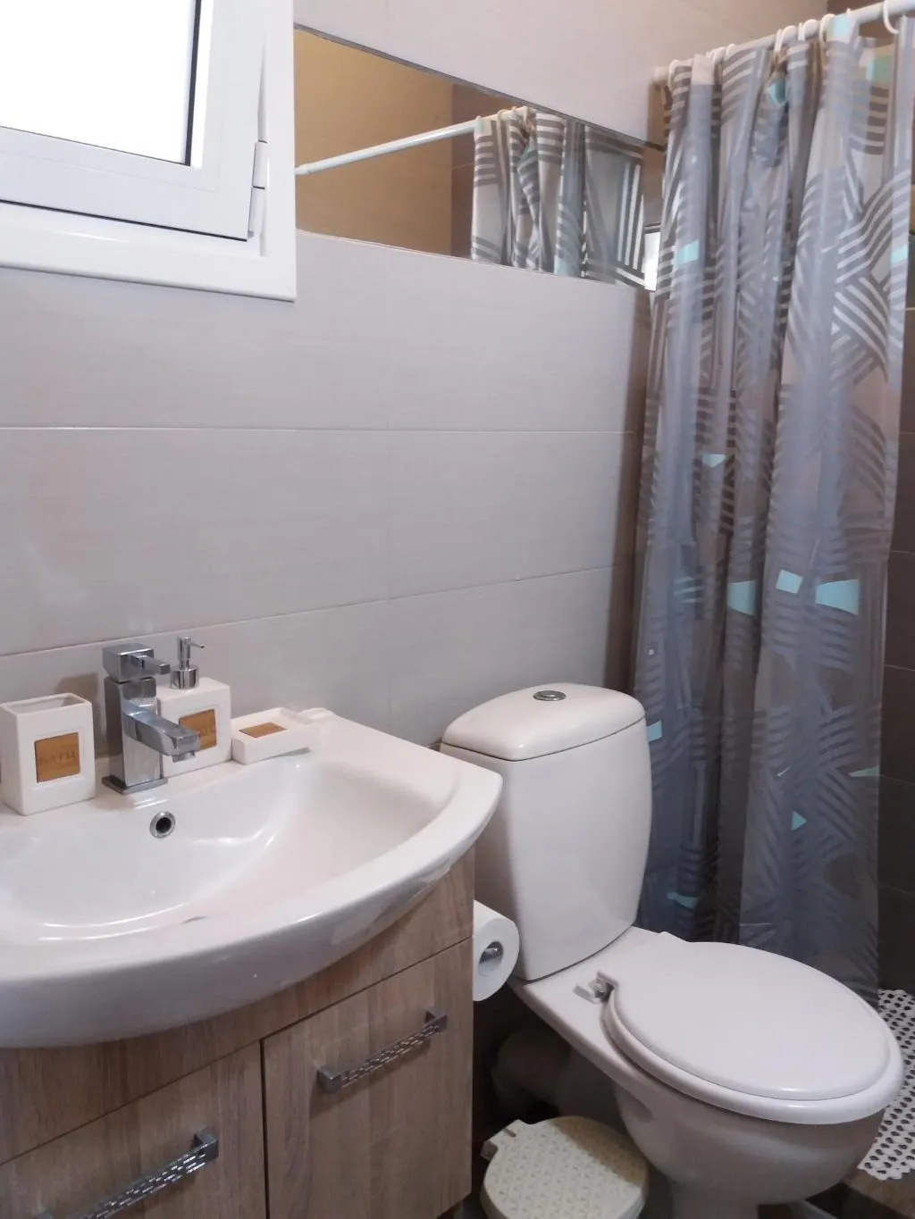 Room, Sunny Place Resort, Athens