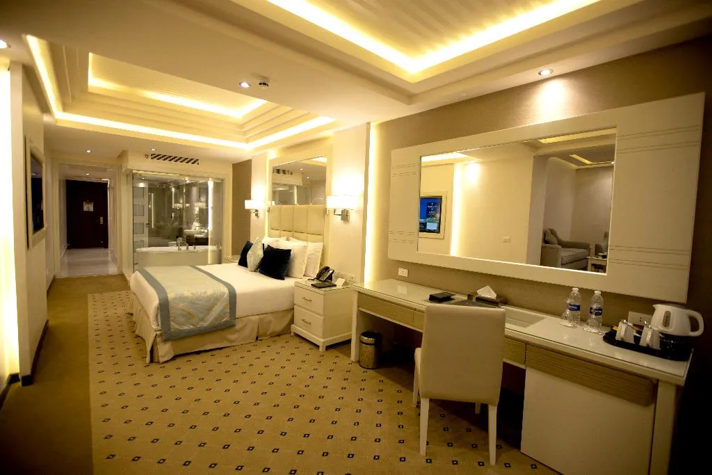 SUITE WITH JACUZZI Room, Premier Le Reve Hotel & Spa, Red Sea Riviera