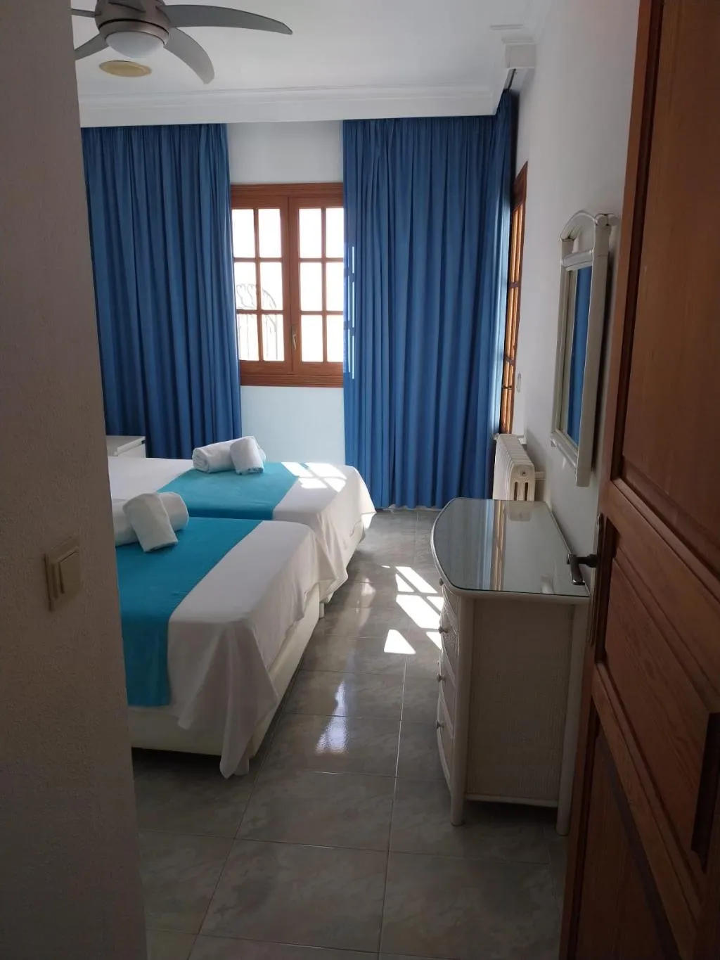 APARTMENT ONE BEDROOM ONE BATHROOM Room, Torre Playa, Majorca