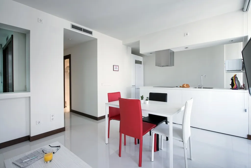 APARTMENT WITH BALCONY Room, Roisa Suites, Madrid