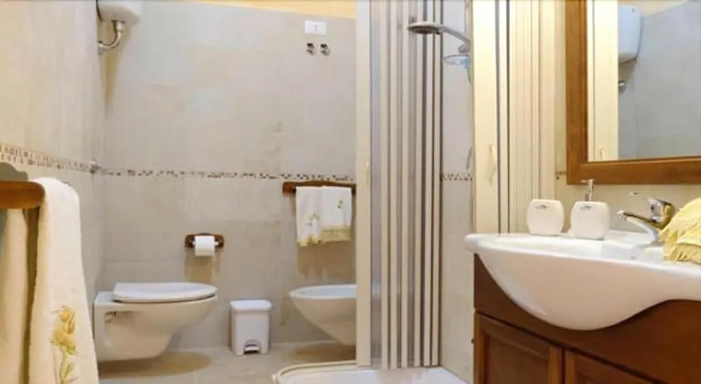 Room, B&B I Gerani, Alghero