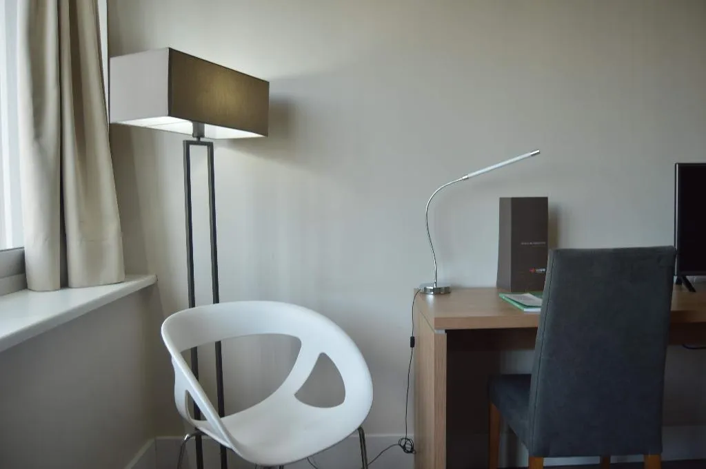 DOUBLE STANDARD Room, Hotel Chamartin the One, Madrid