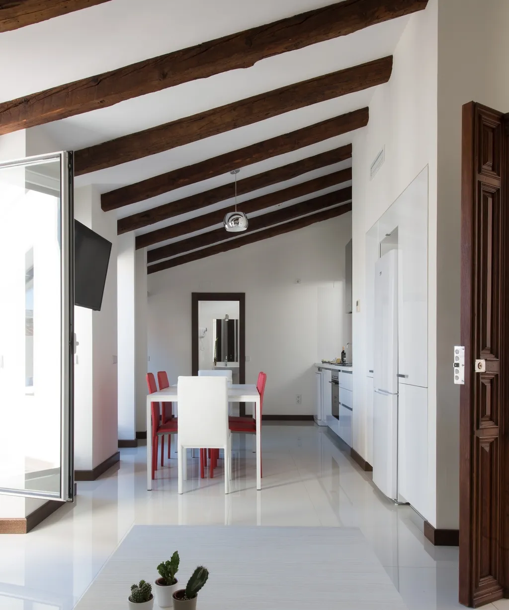 APARTMENT CAPACITY 6 TWO BEDROOMS Room, Roisa Suites, Madrid