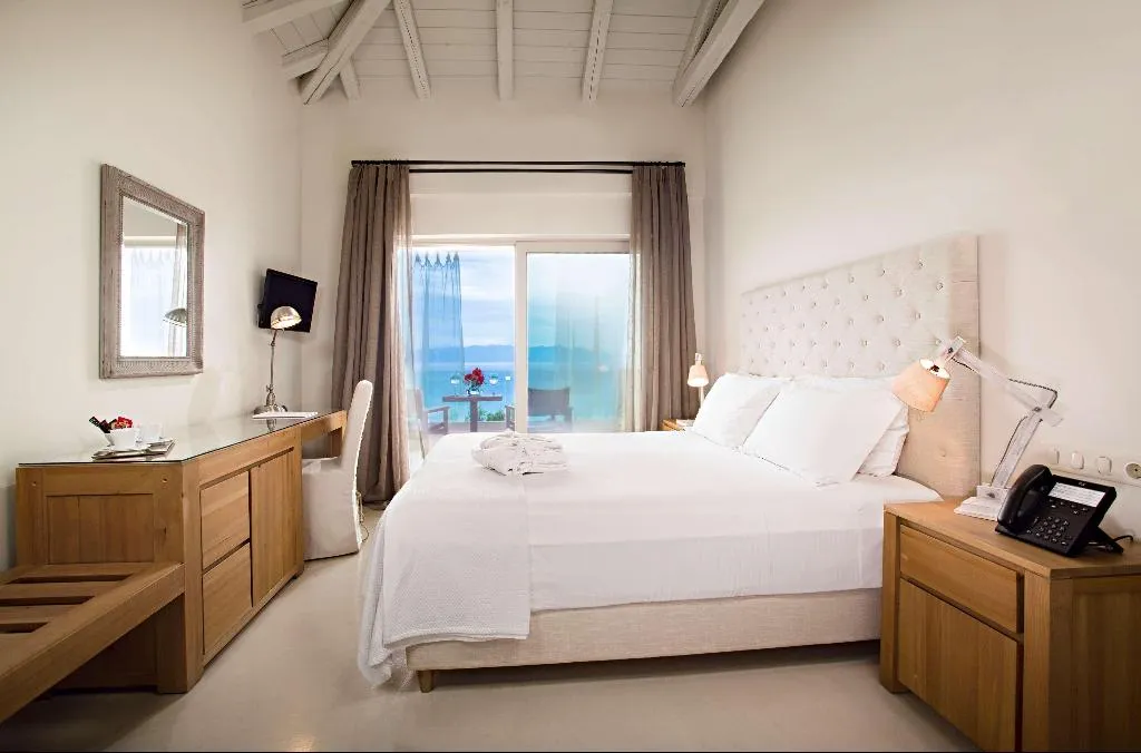 Room, Camvillia, Kalamata