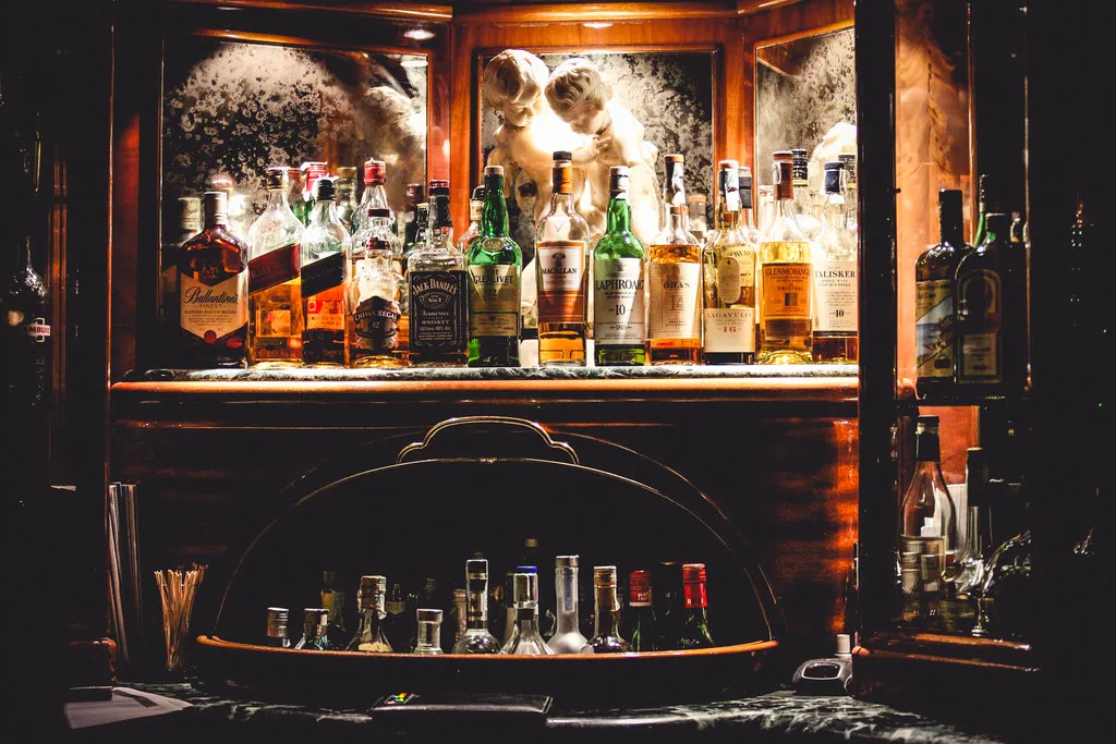 Bar, Valadier, Rome