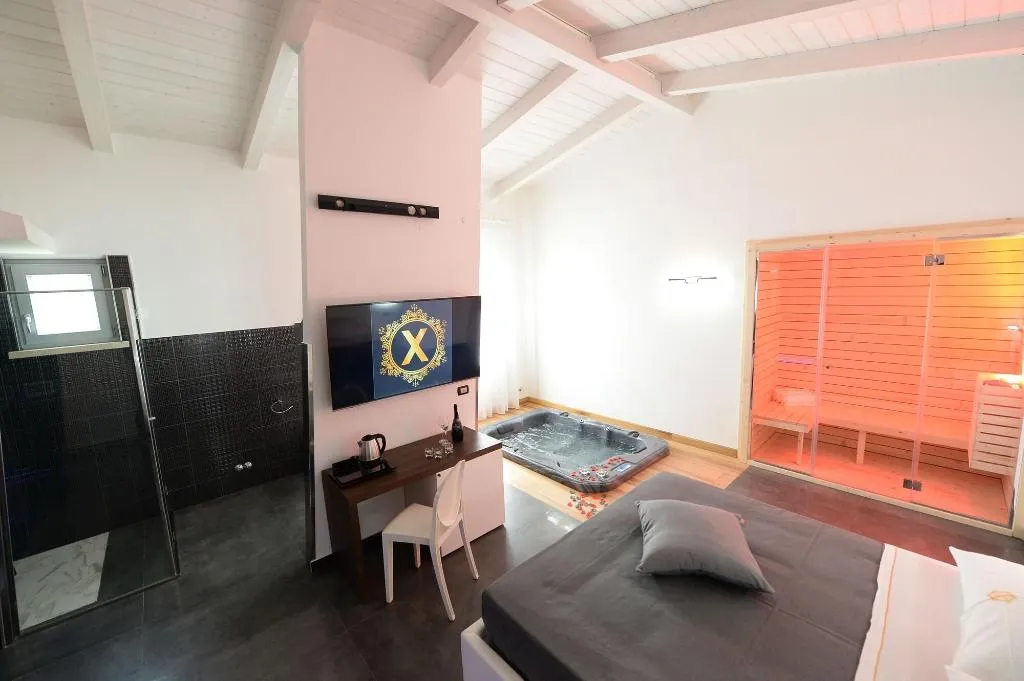 Room, X Hotel, Naples