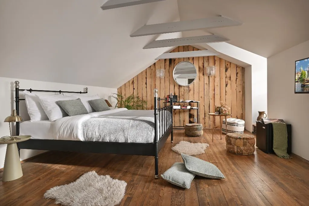 SUITE LOFT Room, U Šuterů Boutique Hotel, Prague