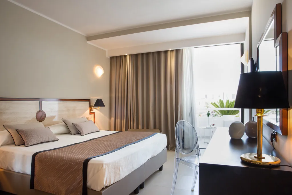 Double or Twin STANDARD Room, Mec Paestum Hotel, Naples