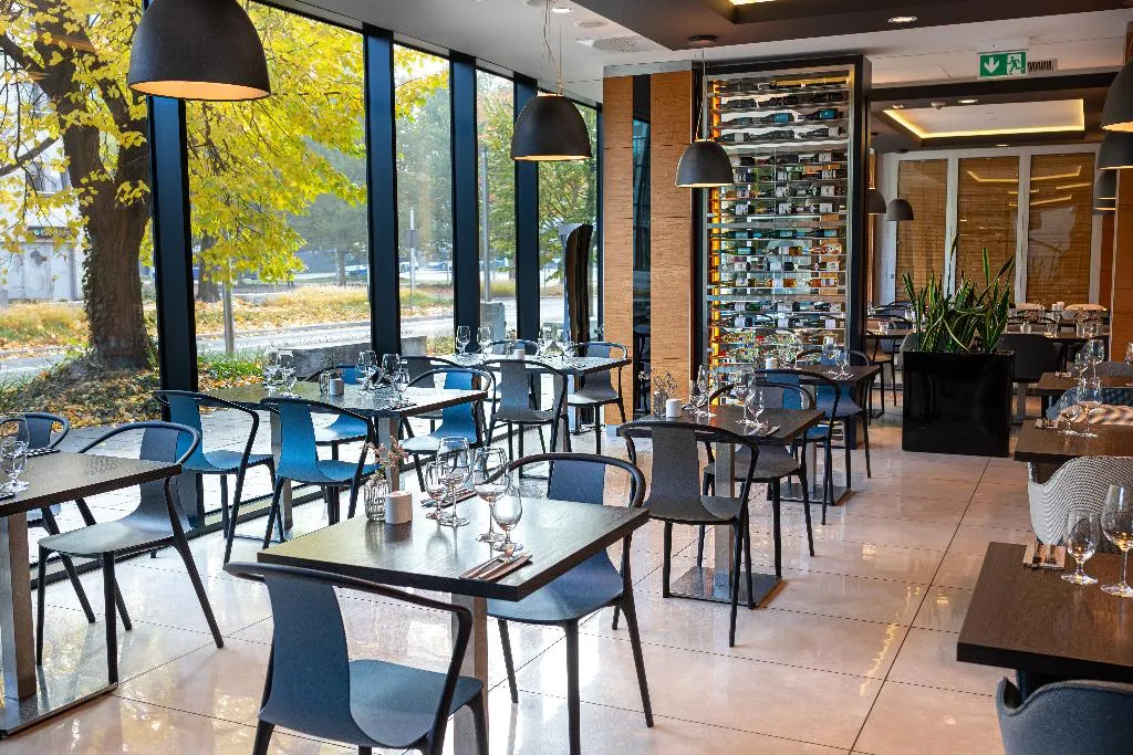 Restaurant, Q Hotel Plus Kraków, Krakow
