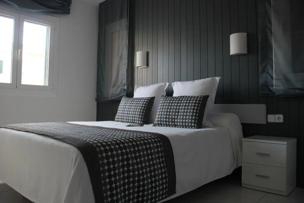 General view, Apartamentos Royal Life, Menorca