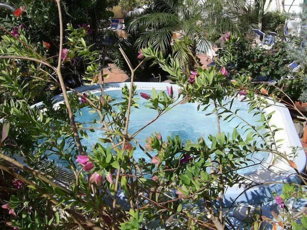 Pool, Royal Terme, Naples