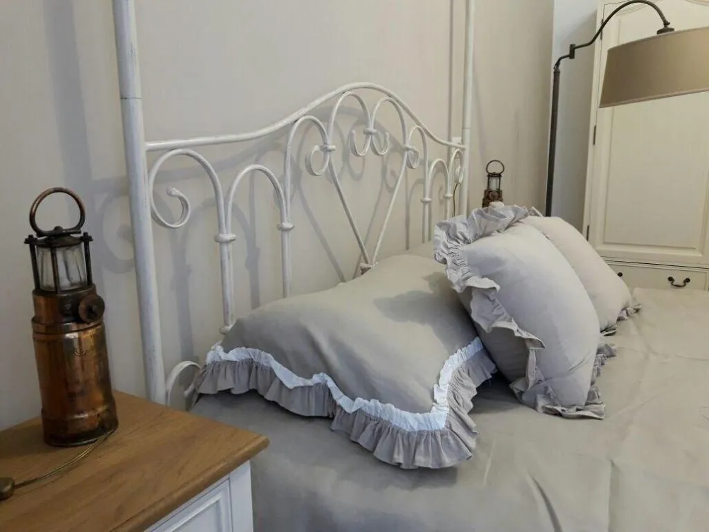 Room, La Piazzetta Delle Regine, Rome