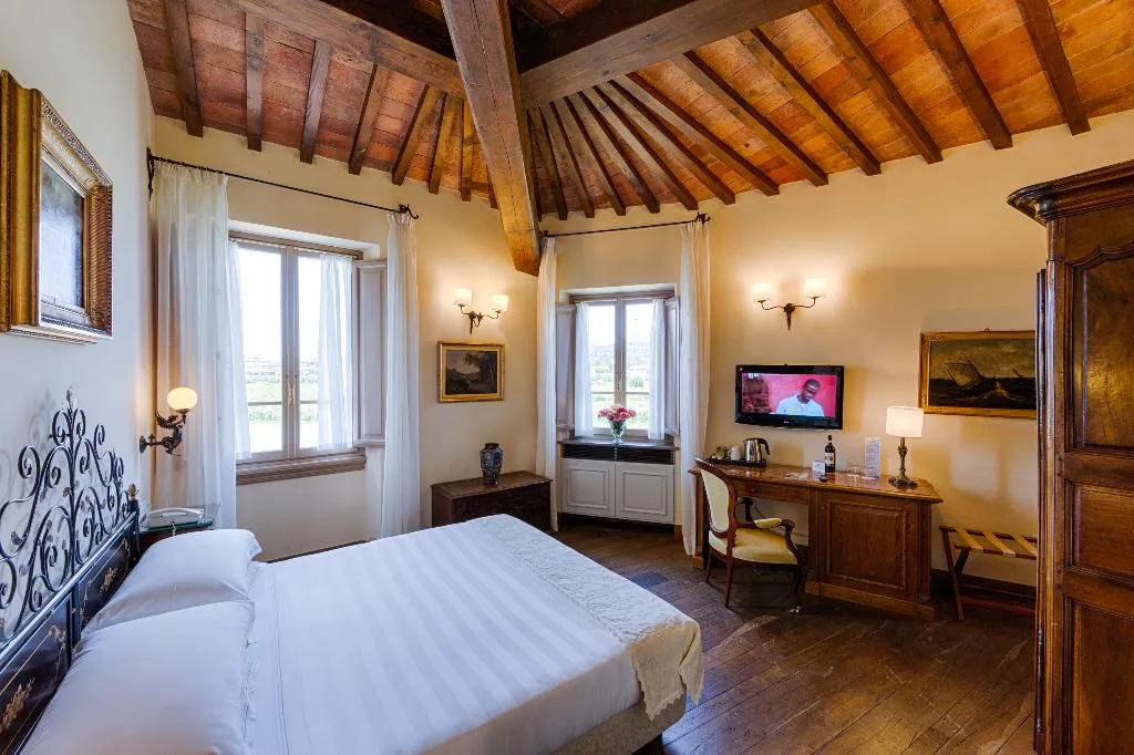 DOUBLE SUPERIOR RIVER VIEW Room, Hotel Mulino di Firenze, WorldHotels Crafted, Florence