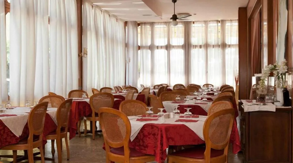Restaurant, Amalfi, Venice